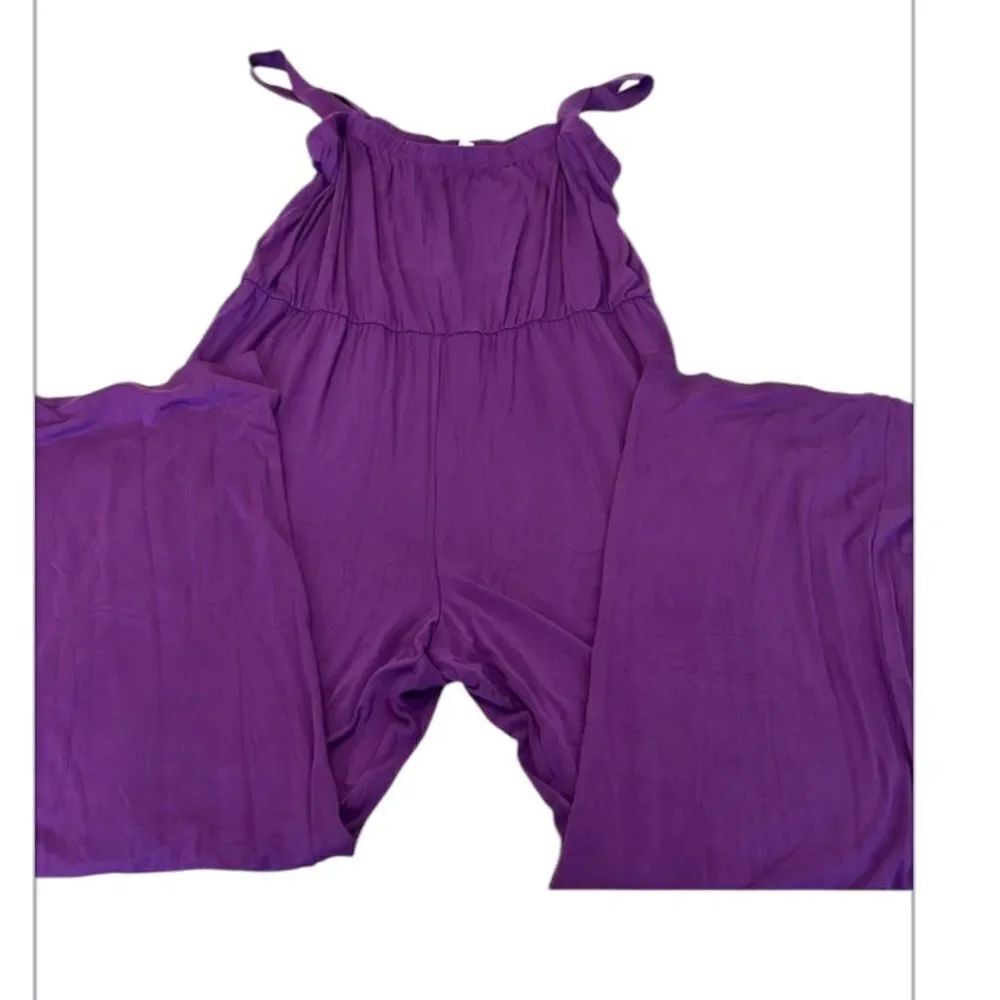 Anthony Originals szP2X purple adjustable button strap full length romper EUC